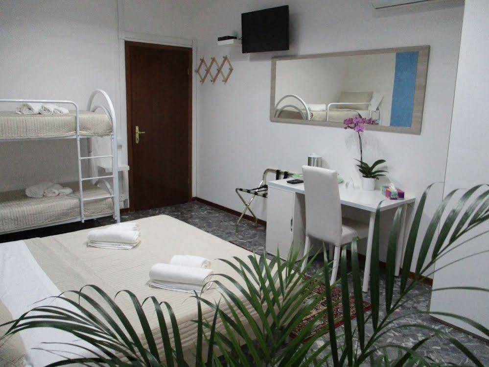 Maxim Rooms روما المظهر الخارجي الصورة