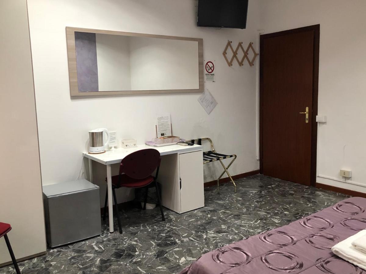 Maxim Rooms روما المظهر الخارجي الصورة